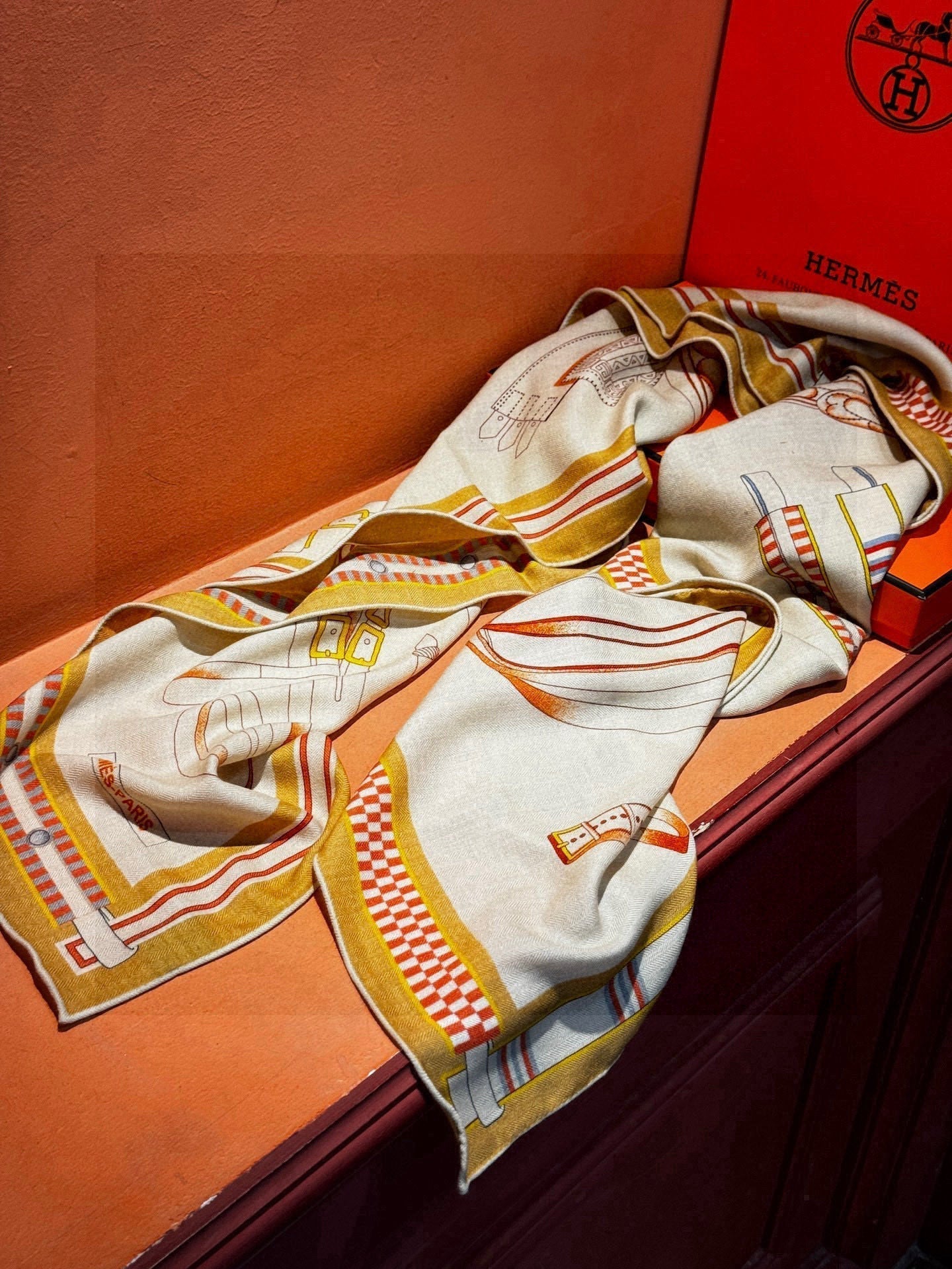 HERMES HERMES 25S SCARF 140 IN SILK AND CASERE 735808