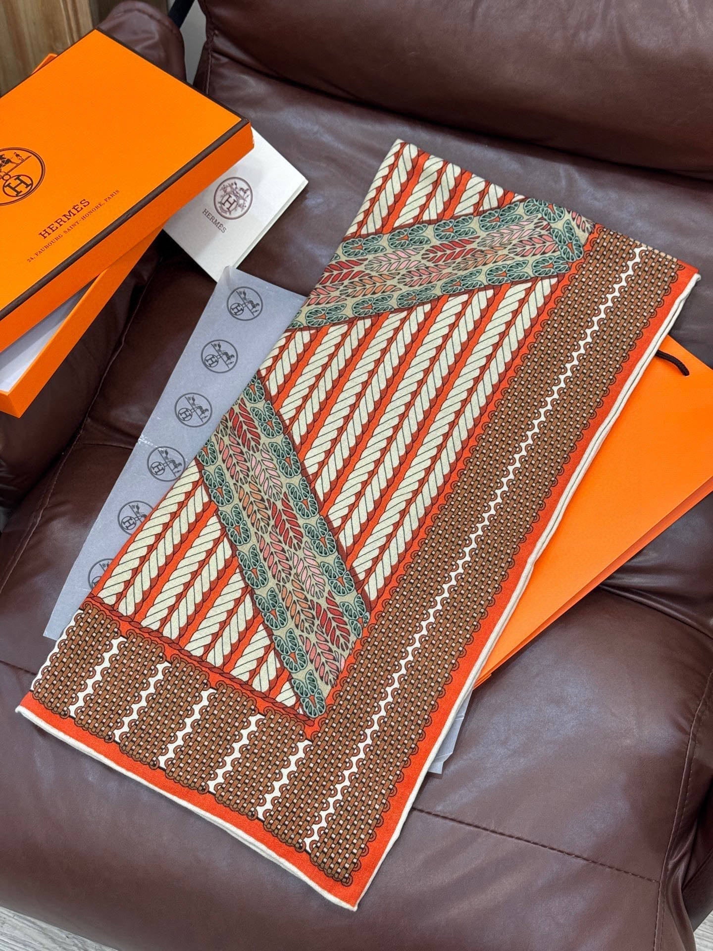 HERMES HERMES 25S SCARF 140 IN SILK 854806