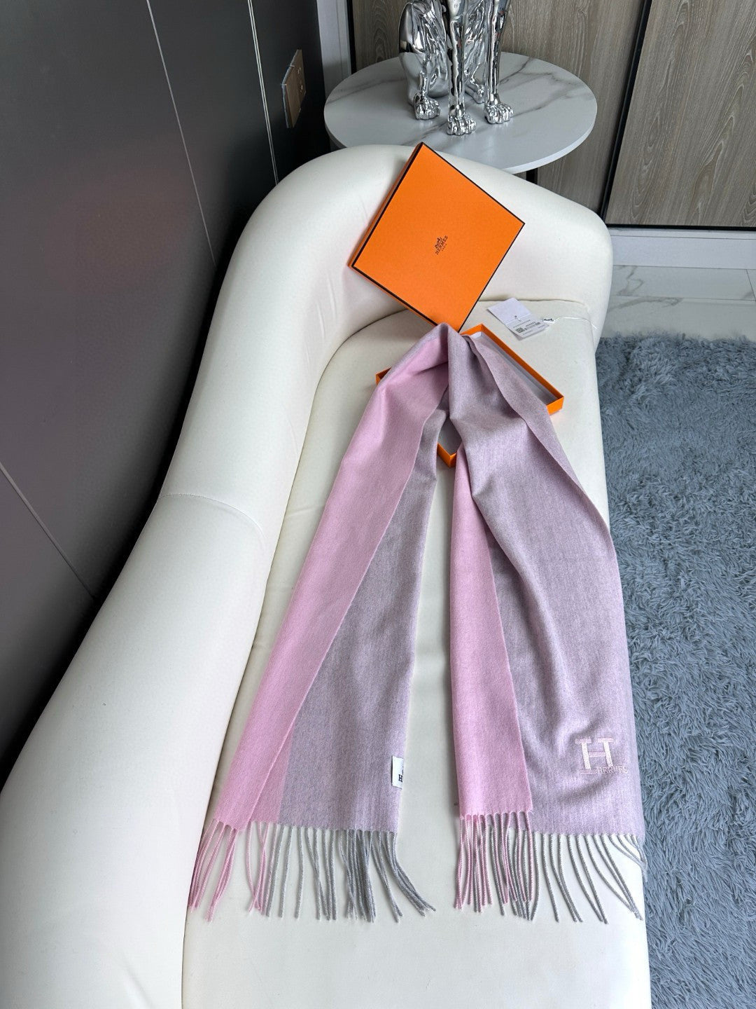 HERMES SCRAF 190 CM IN PINK CASERE