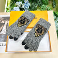 LOUIS VUITTON TOUCHSCREEN GLOVES IN STEEL GRAY WOOL 454594
