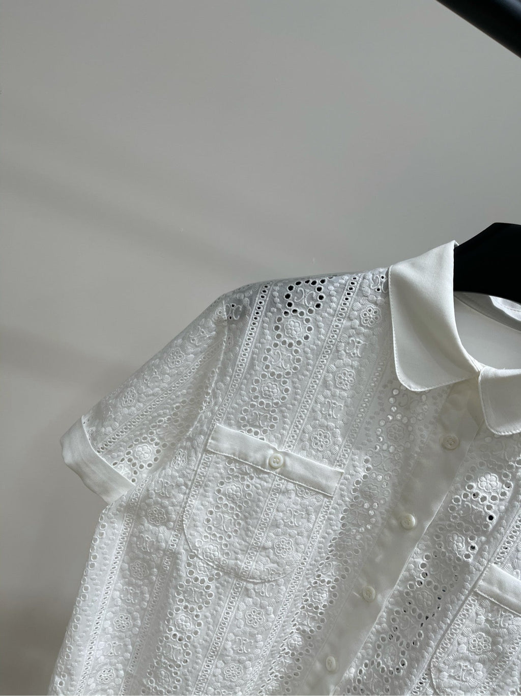 CELINE SHORT SLEEVE CUT-OUT SHIRT 273109