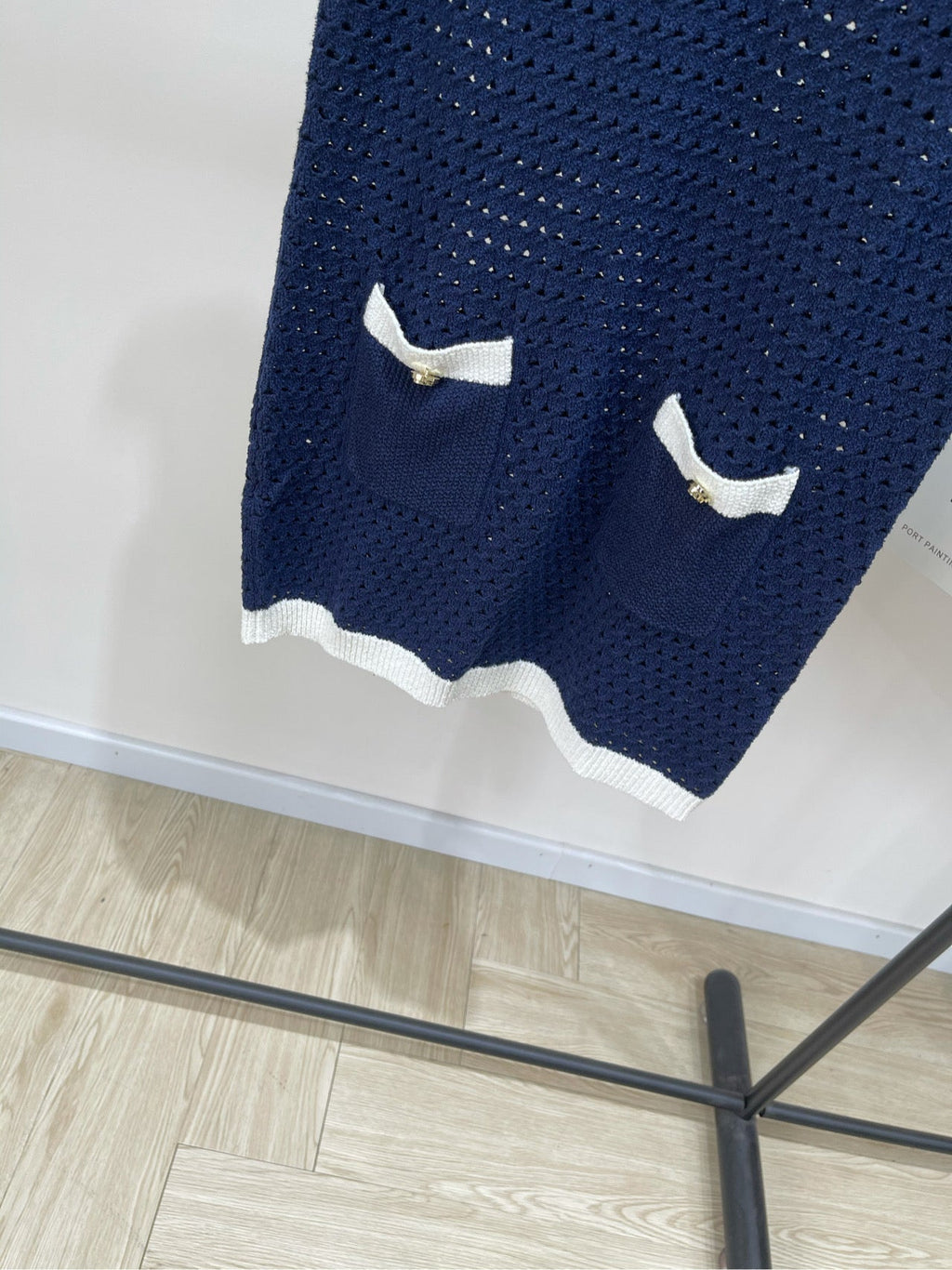 GUCCI PULLOVER KNIT DRESS WITH CUT-OUT DESIGN 276061
