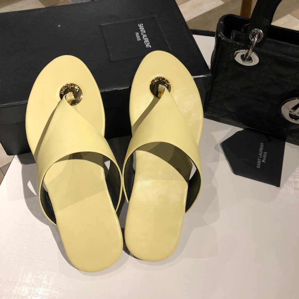 LOUIS VUITTON FLAT THONG IN LIGHT YELLOW CALFSKIN