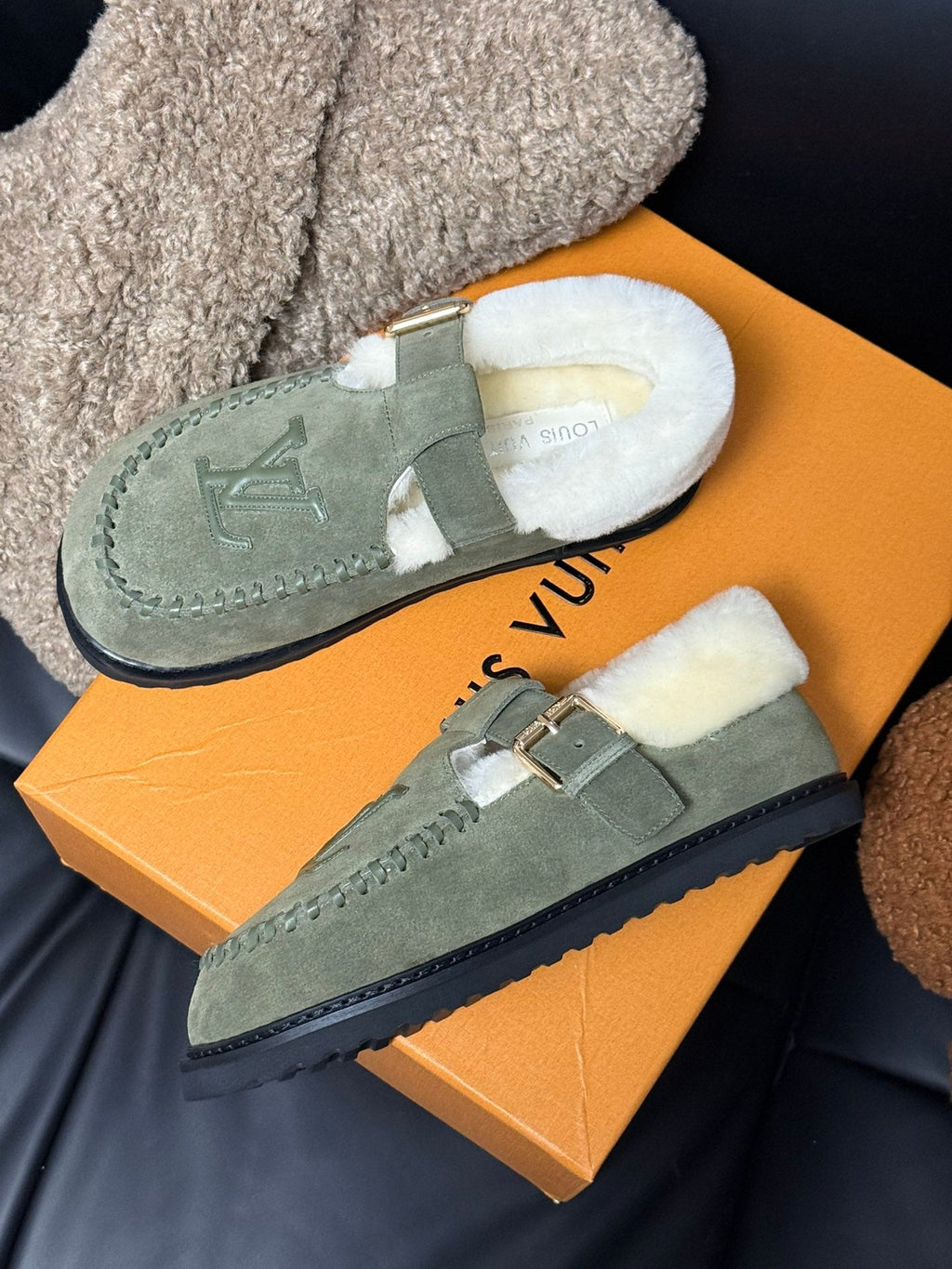 LOUIS VUITTON COLORADO COMFORT MARY JANE IN BASIL GREEN SUEDE AND SHEARLING LINING