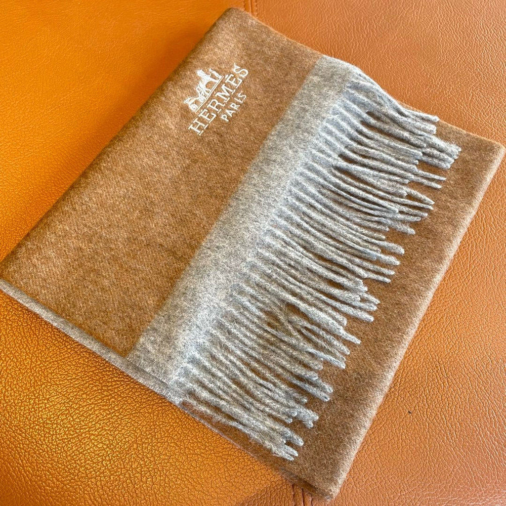 HERMES CASERE SCARF 180 CM PERSIAN ORANGE