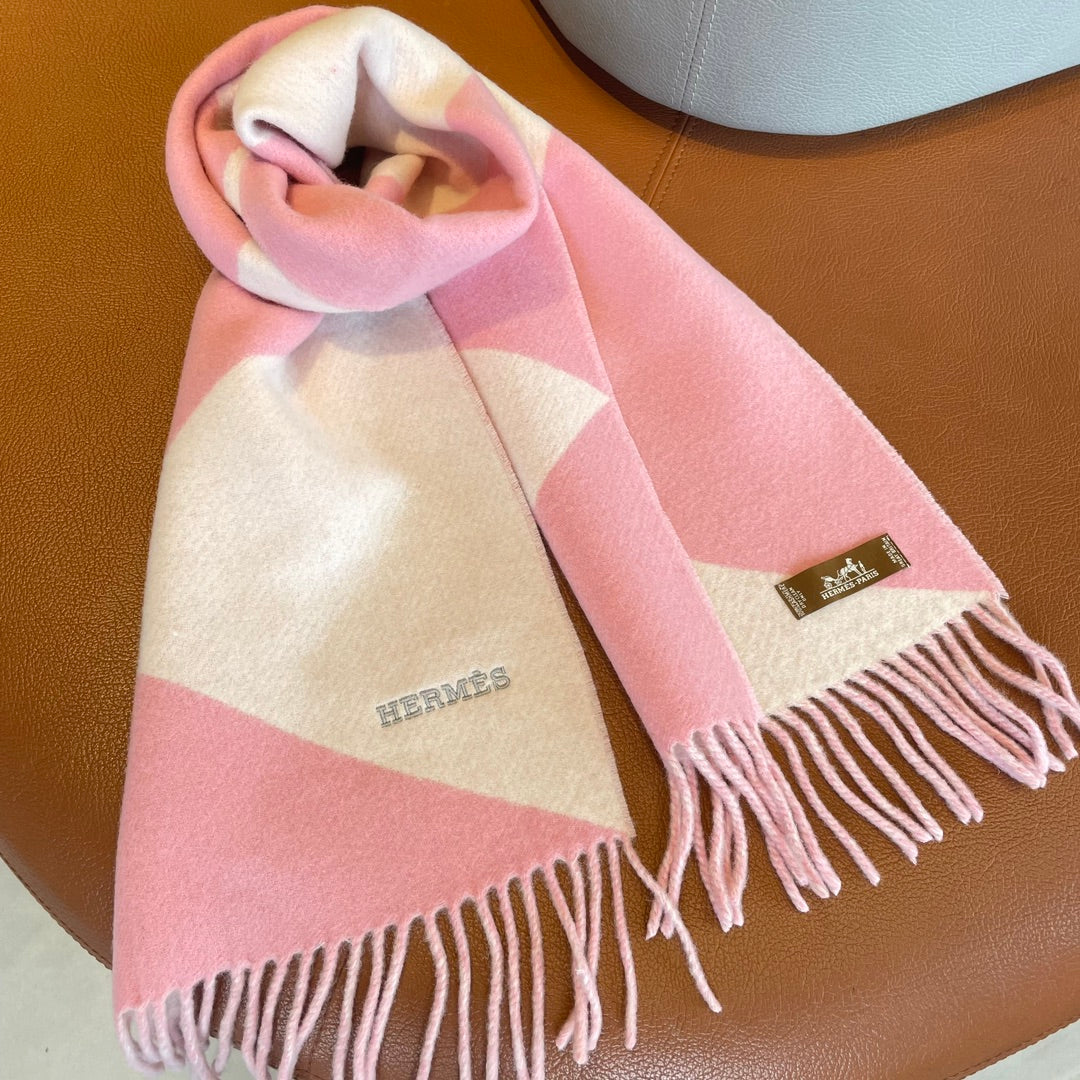HERMES SCARF 150 CM IN BABY PINK MIX WHITE CASERE
