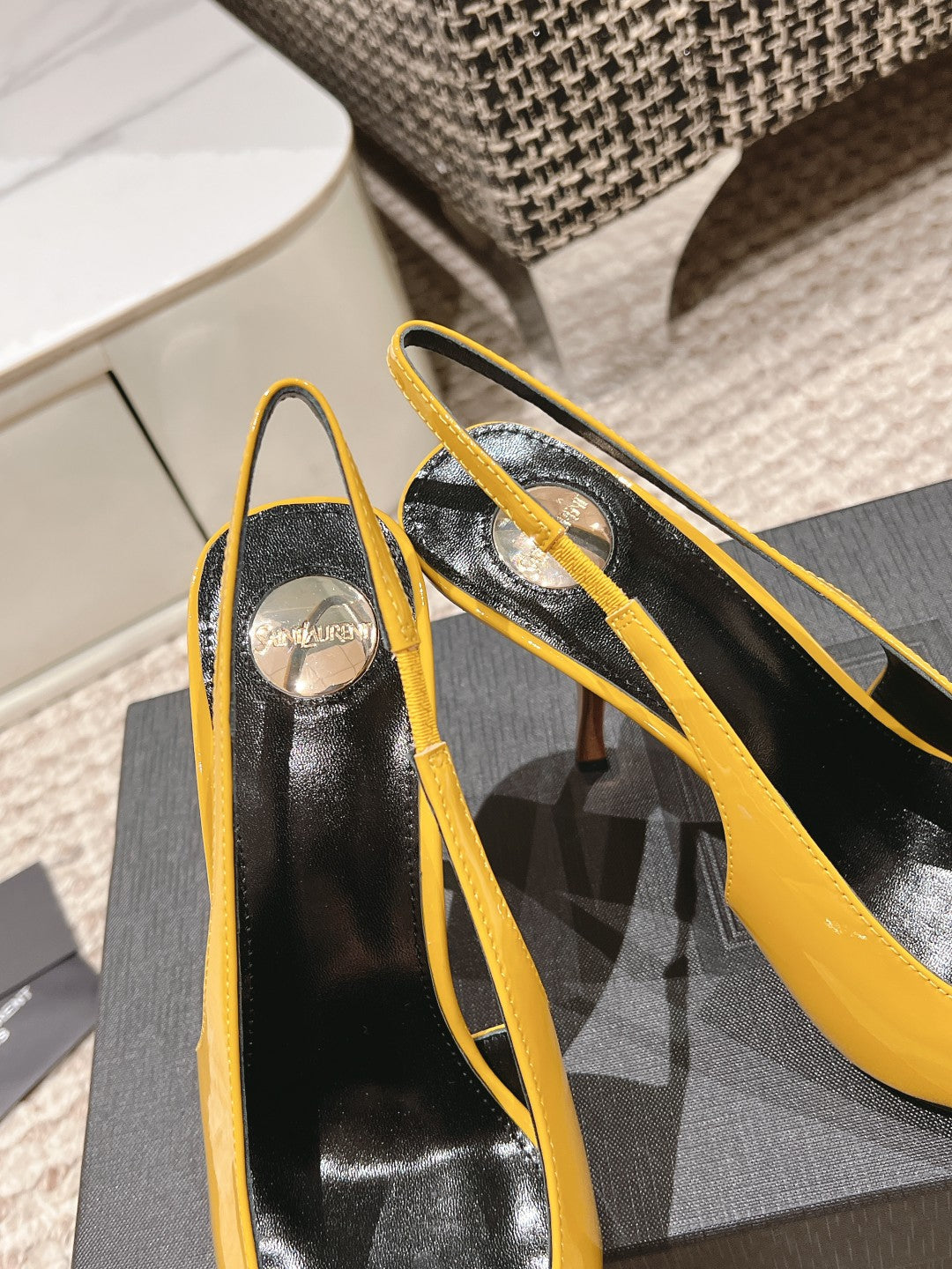 LOUIS VUITTON DUNE HIGH 10 CM SLINGBACK PUMPS IN CLASSIC YELLOW PATENT LEATHER WITH CRYSTAL