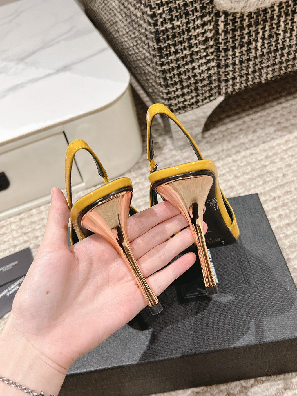 LOUIS VUITTON DUNE HIGH 10 CM SLINGBACK PUMPS IN CLASSIC YELLOW PATENT LEATHER WITH CRYSTAL
