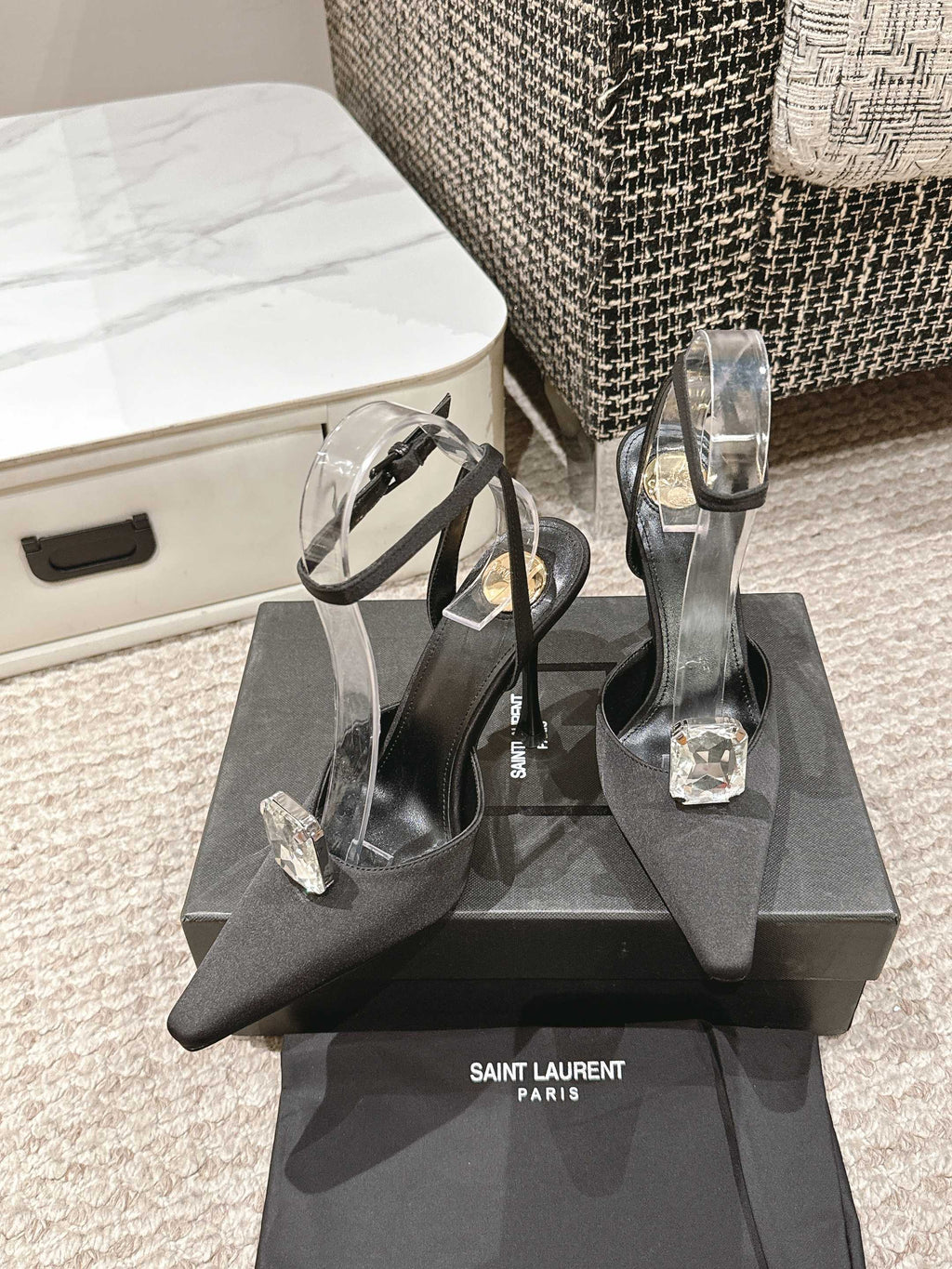 LOUIS VUITTON AIMÉE HIGH 75 MM SLINGBACK PUMPS IN BLACK SATIN WITH CRYSTAL