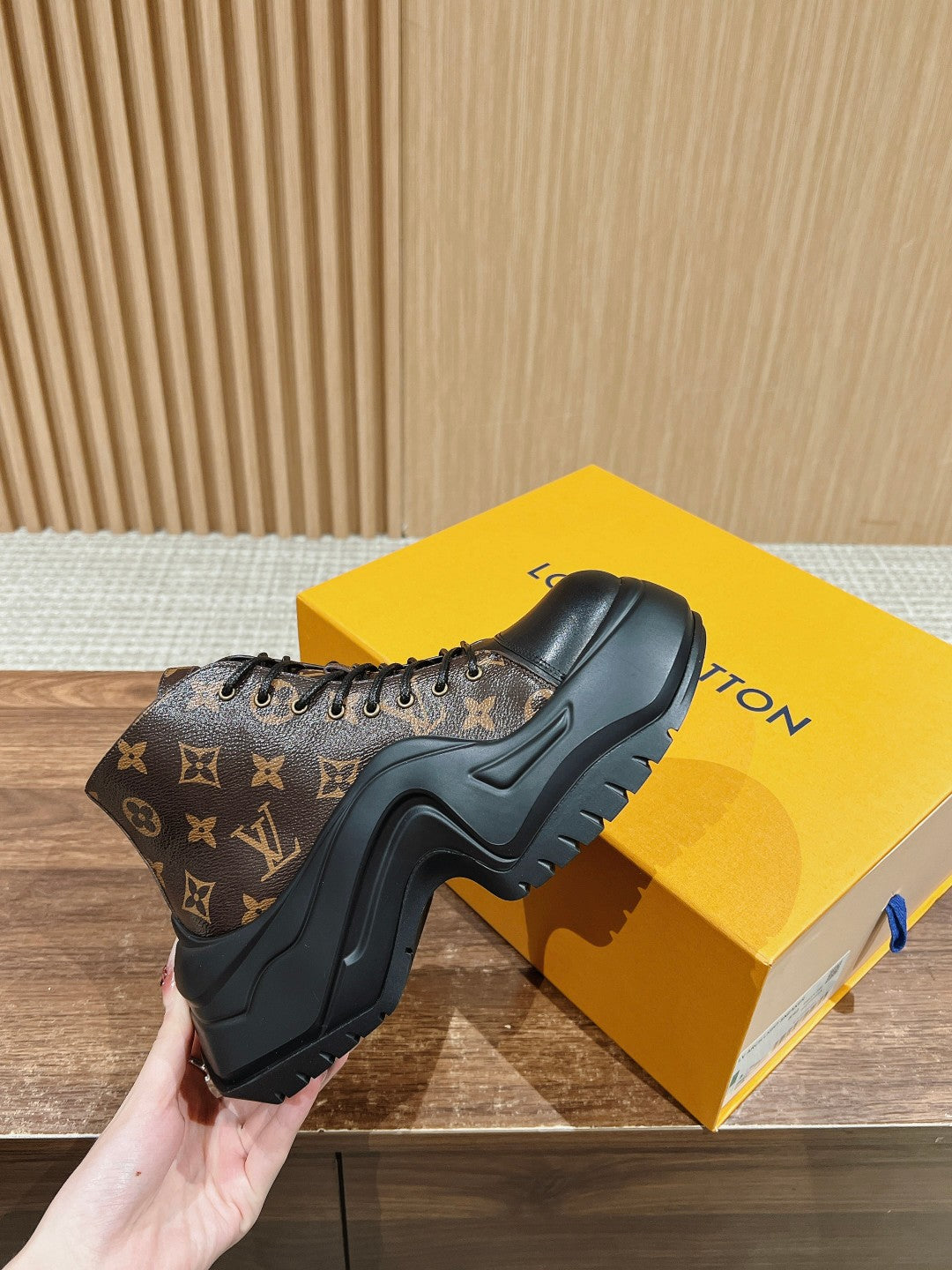 LOUIS VUITTON LV WOMEN CHELSEA BOOT IN BLACK MIX CHOCOLATE BROWN MONOGRAM CALFSKIN