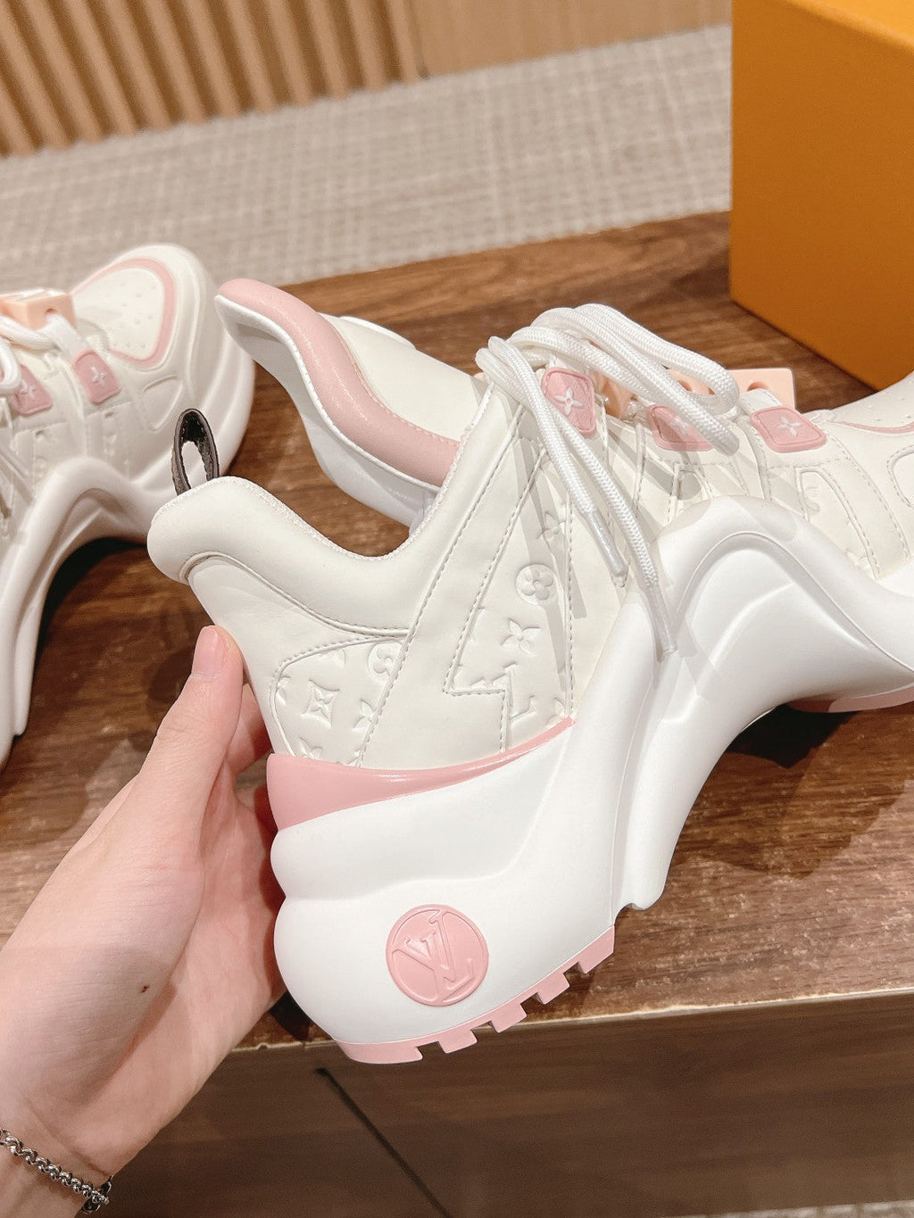 LOUIS VUITTON LV ARCHLIGHT SNEAKER IN WHITE MIX LIGHT PINK EMBOSSED CALFSKIN