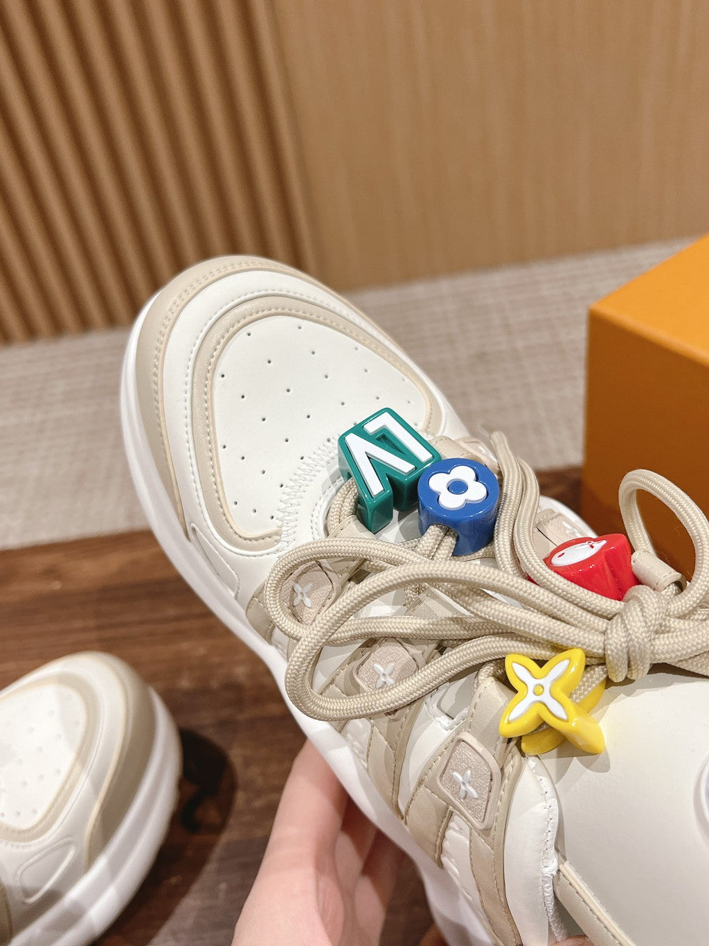 LOUIS VUITTON LV ARCHLIGHT SNEAKER IN BLANC BEIGE EMBOSSED CALFSKIN