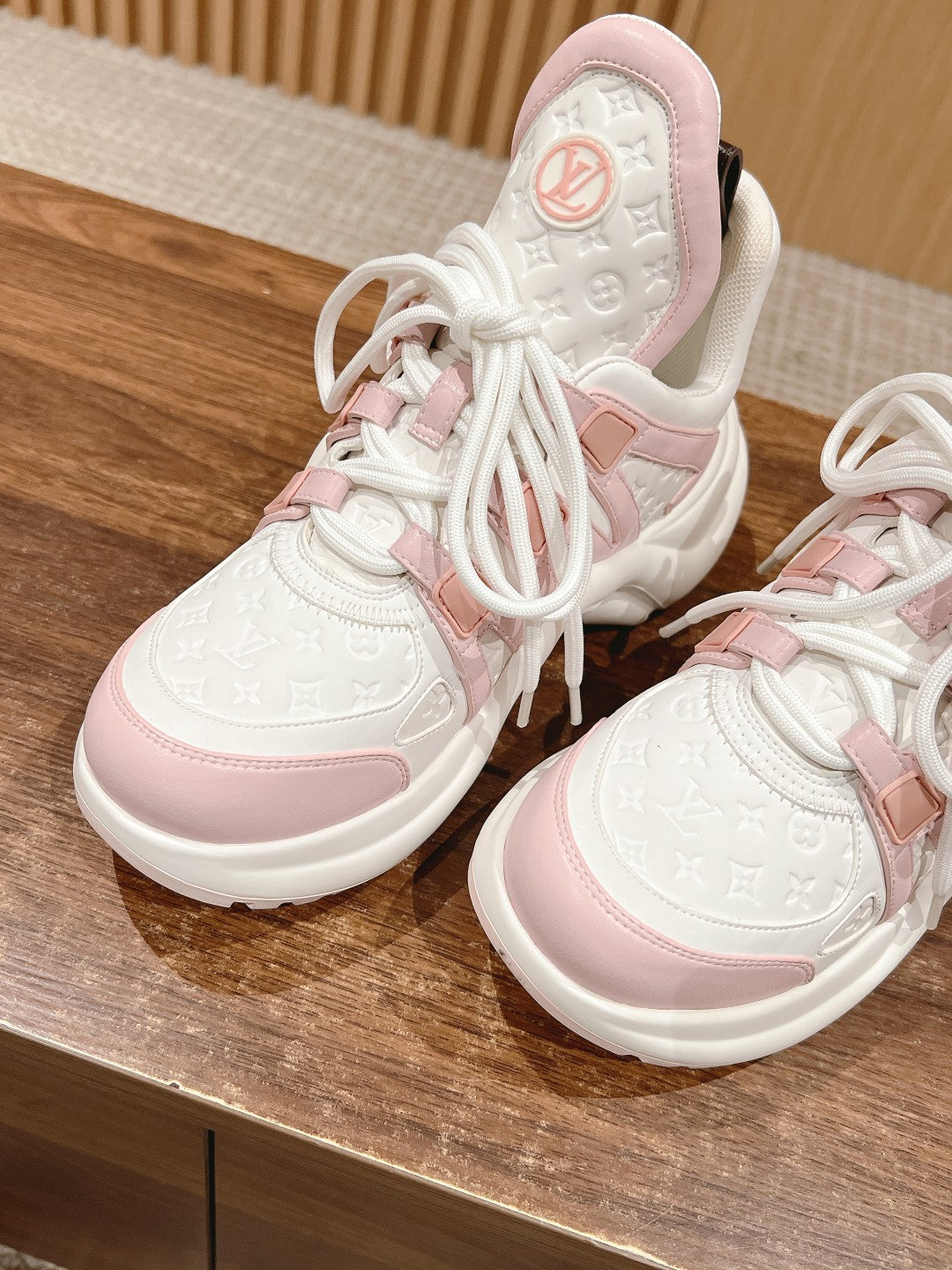 LOUIS VUITTON LV ARCHLIGHT SNEAKER IN WHITE MIX BABY PINK EMBOSSED CALFSKIN