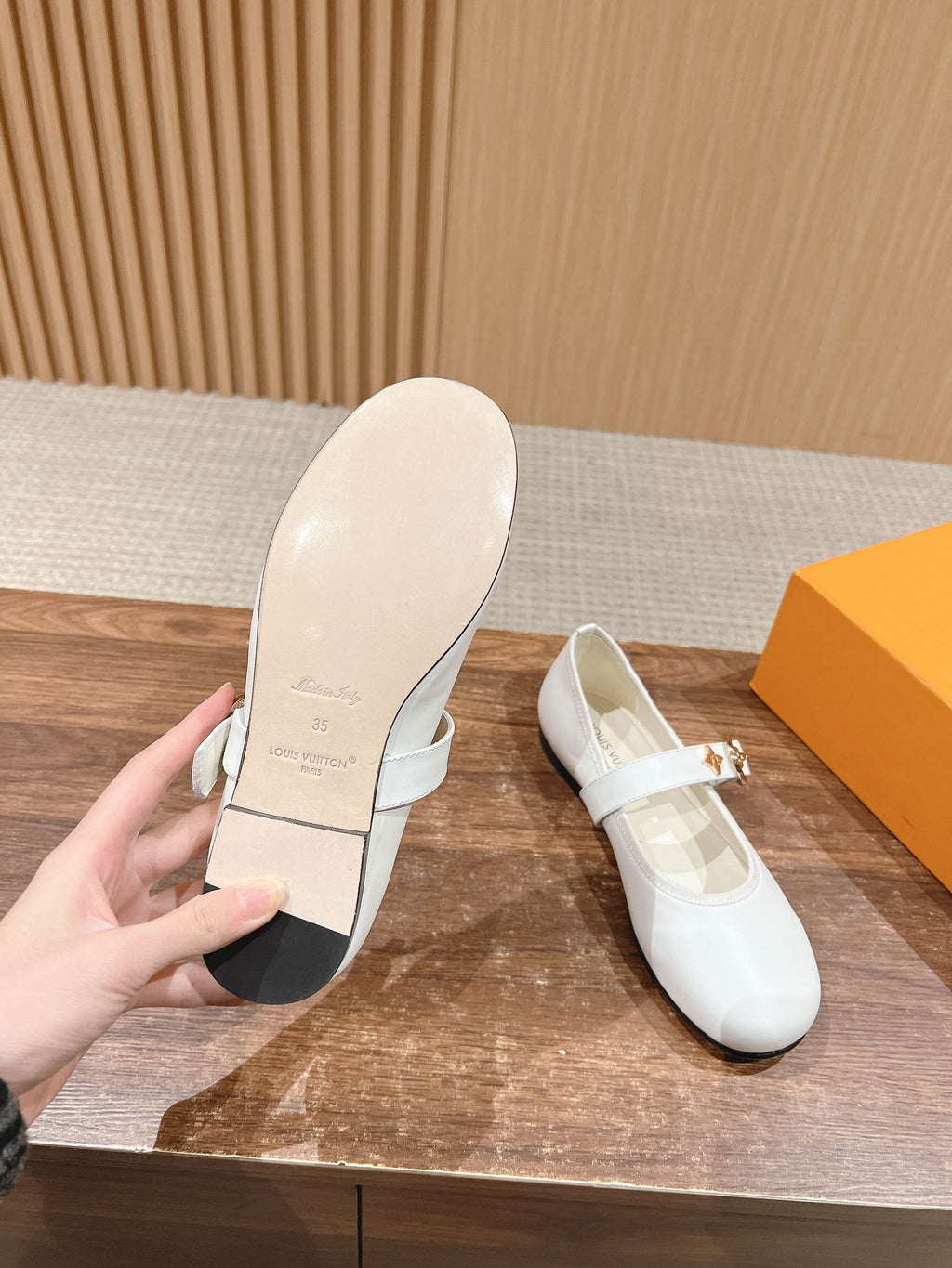 LOUIS VUITTON MARY JANE FLAT IN WHITE CALFSKIN