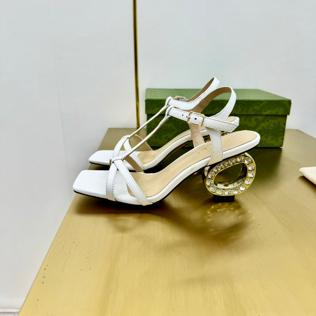GUCCI MEDIUM-HEEL SANDAL IN WHITE CALFSKIN GOLD HARDWARE WITH RHINSTONES