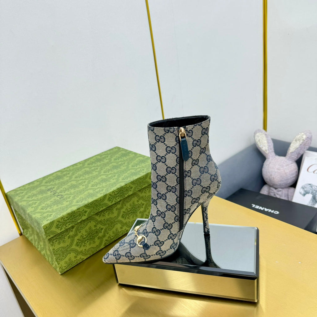 GUCCI HORSEBIT ANKLE BOOT IN PALE GRAY MONOGRAM CANVAS