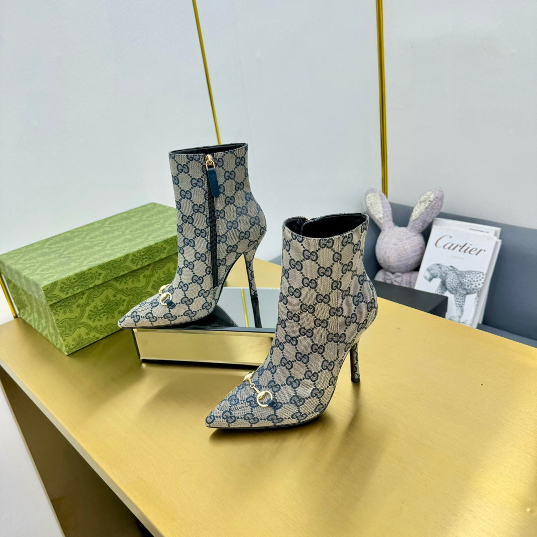GUCCI HORSEBIT ANKLE BOOT IN PALE GRAY MONOGRAM CANVAS