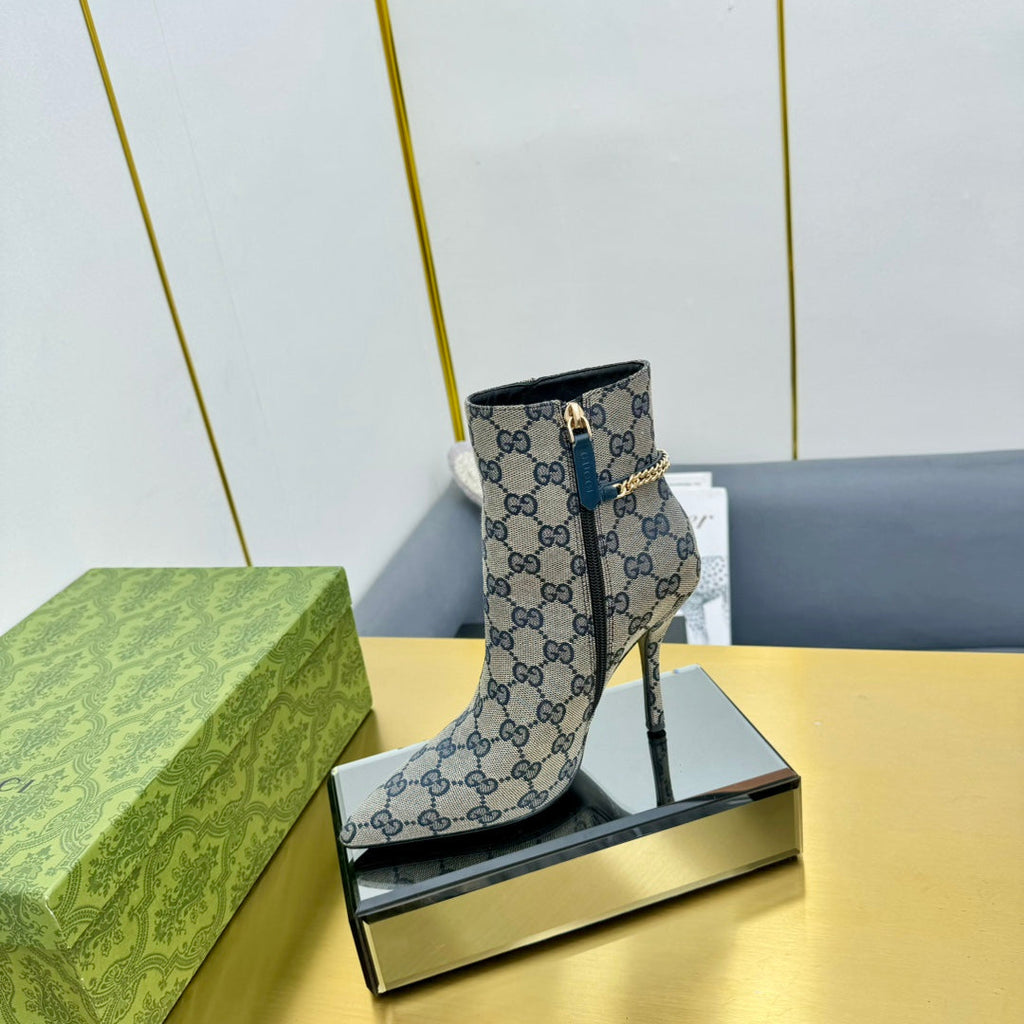GUCCI SIGNORIA ANKLE BOOT IN PALE GRAY MONOGRAM CANVAS