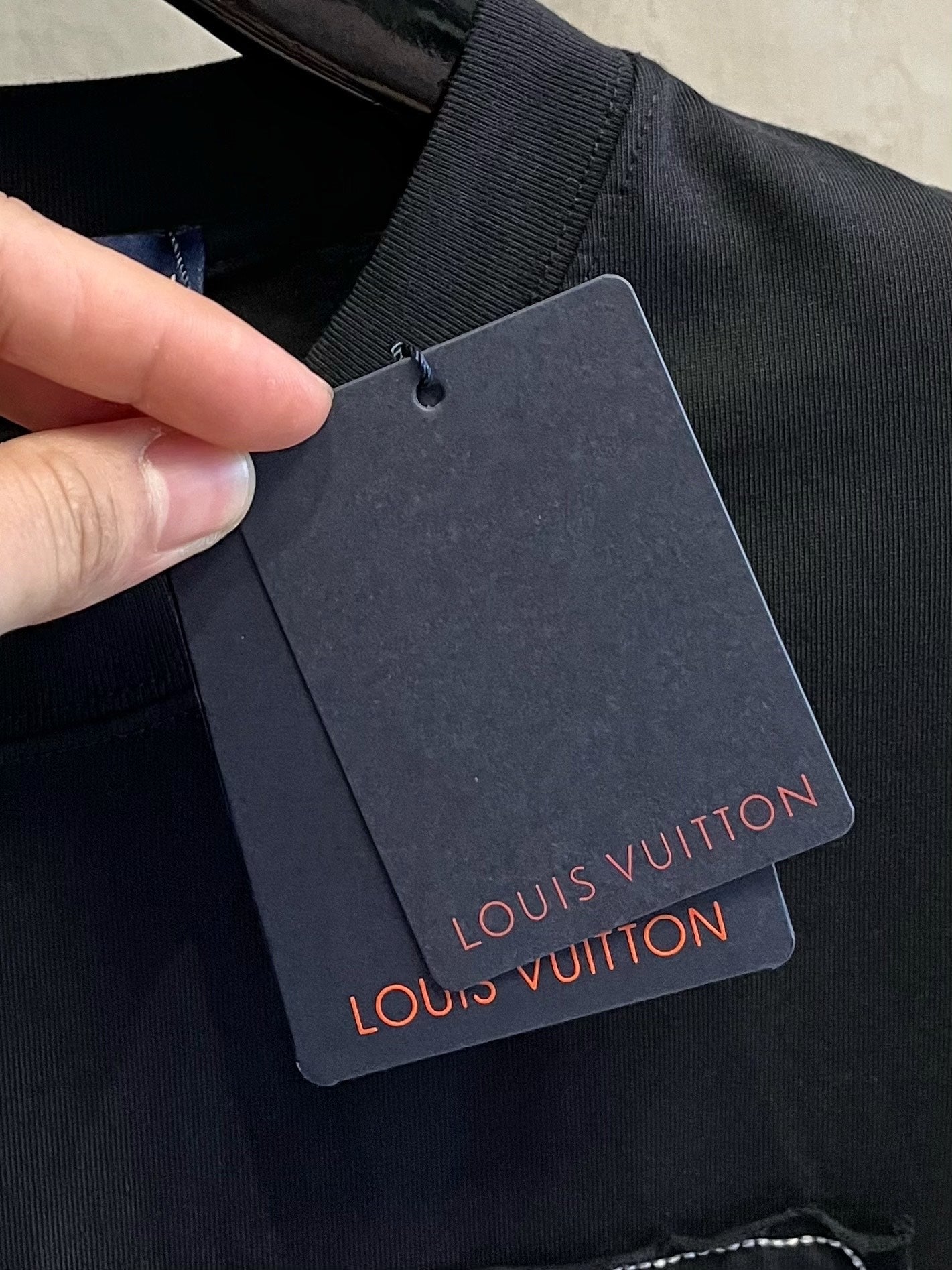 LOUIS VUITTON LV BLACK COTTON T-SHIRT EMBROIDERED LOGO 238862