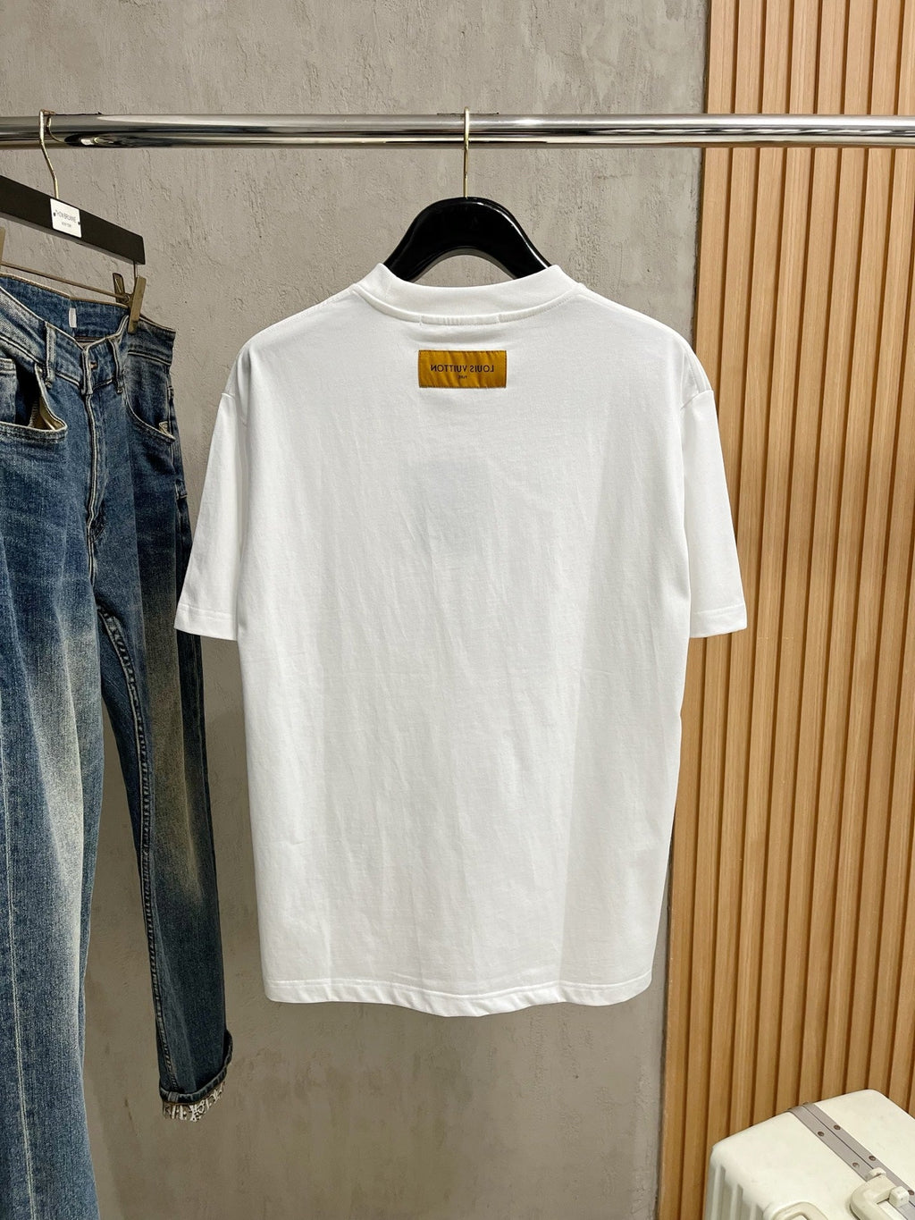 LOUIS VUITTON LV WHITE COTTON T-SHIRT EMBROIDERED LOGO 238861
