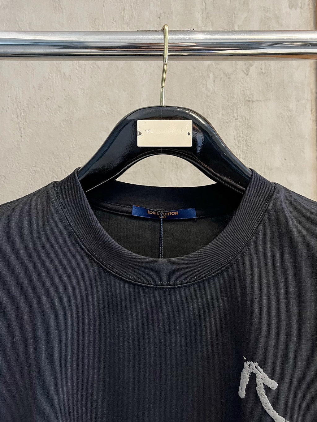 LOUIS VUITTON LV T-SHIRT IN BLACK PURE COTTON LOGO PRINT 238774