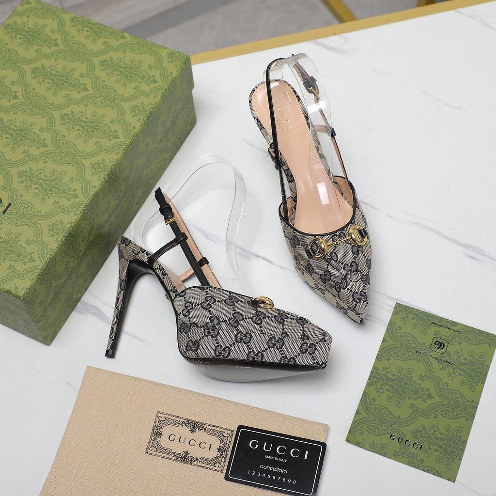 GUCCI Valentino High heels Black