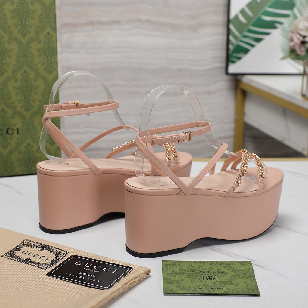 GUCCI WEDGE PLATFORM IN LIGHT PINK SHEEPSKIN