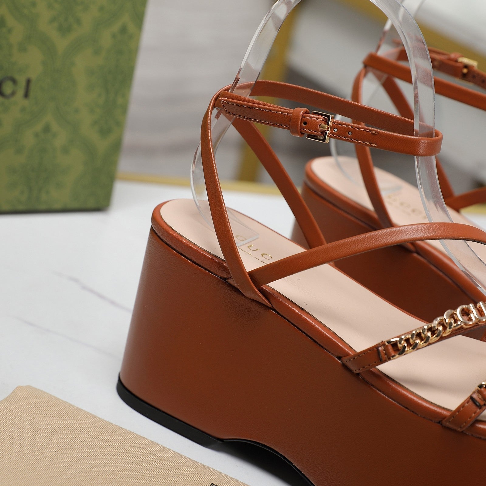 GUCCI WEDGE PLATFORM IN CINNAMON BROWN SHEEPSKIN