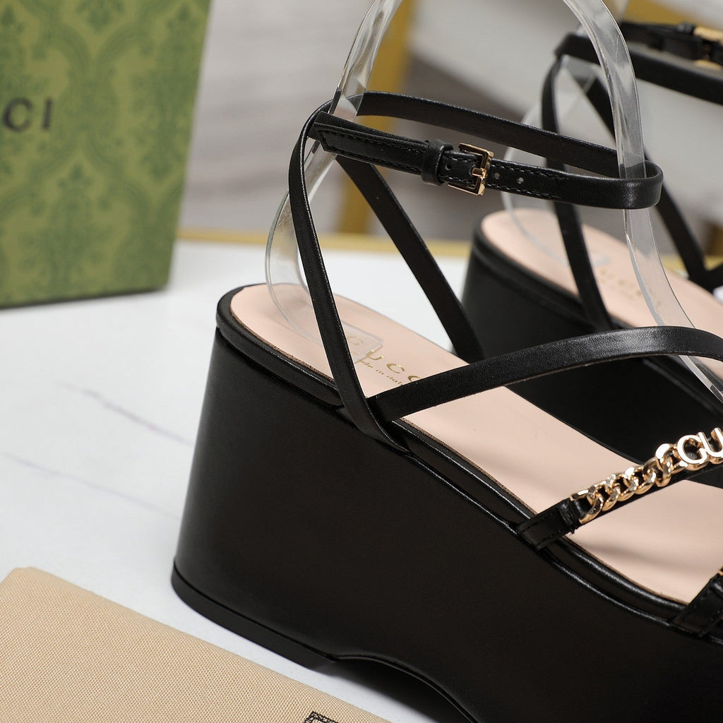 GUCCI WEDGE PLATFORM IN BLACK SHEEPSKIN