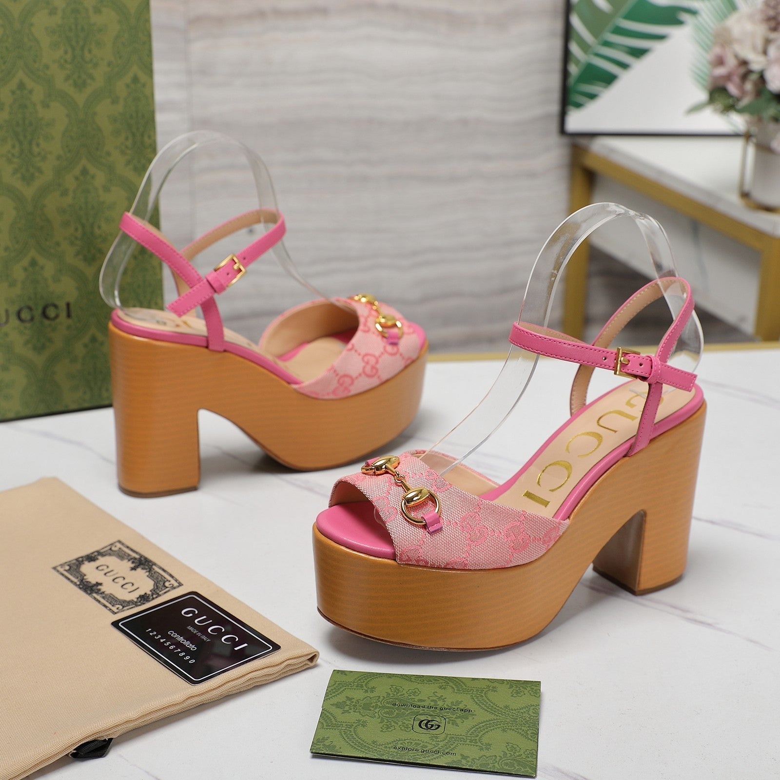 GUCCI HORSEBIT WEDGE SANDAL IN PINK MONOGRAM JACQUARD FABRIC AND SHEEPSKIN LINING