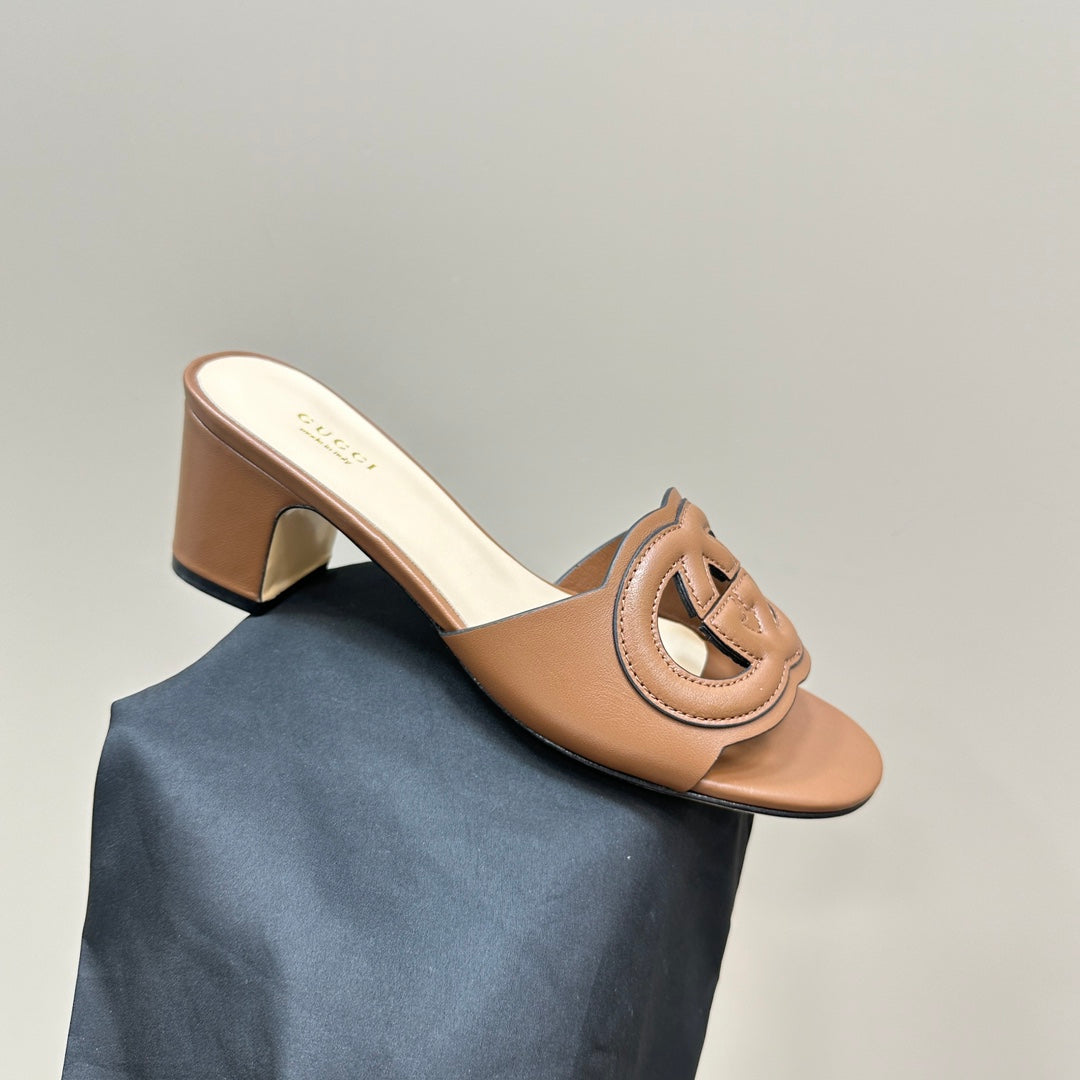 GUCCI MID-HEEL 5 CM MULE IN BRONZE BROWN CALFSKIN