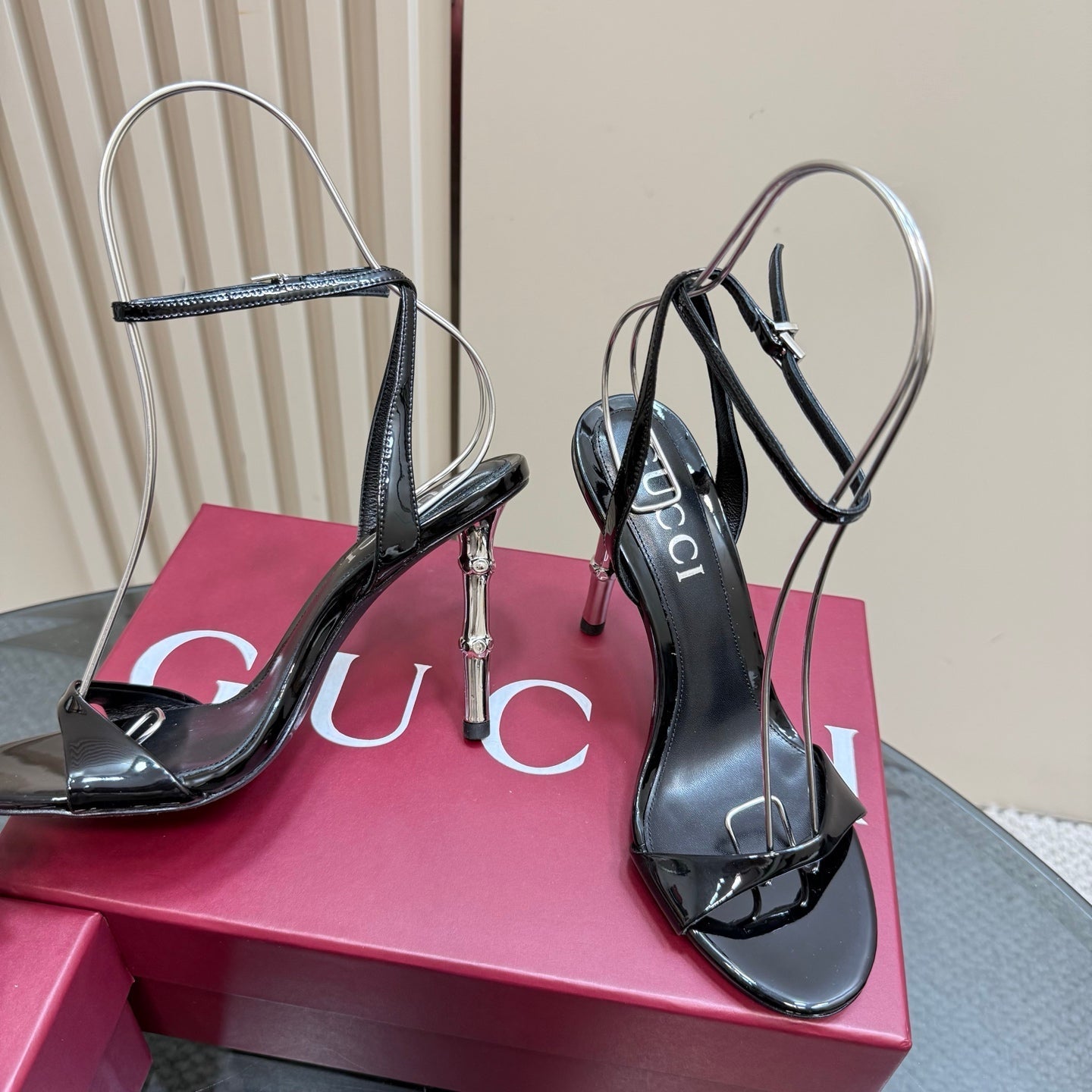 GUCCI STRAP HIGH BAMBOO-EFFECT HEEL SANDAL IN BLACK PATENT CALFSKIN