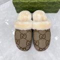 GUCCI MULE IN PEANUT BROWN MONOGRAM JACQUARD FABRIC AND RABBIT FUR LINING