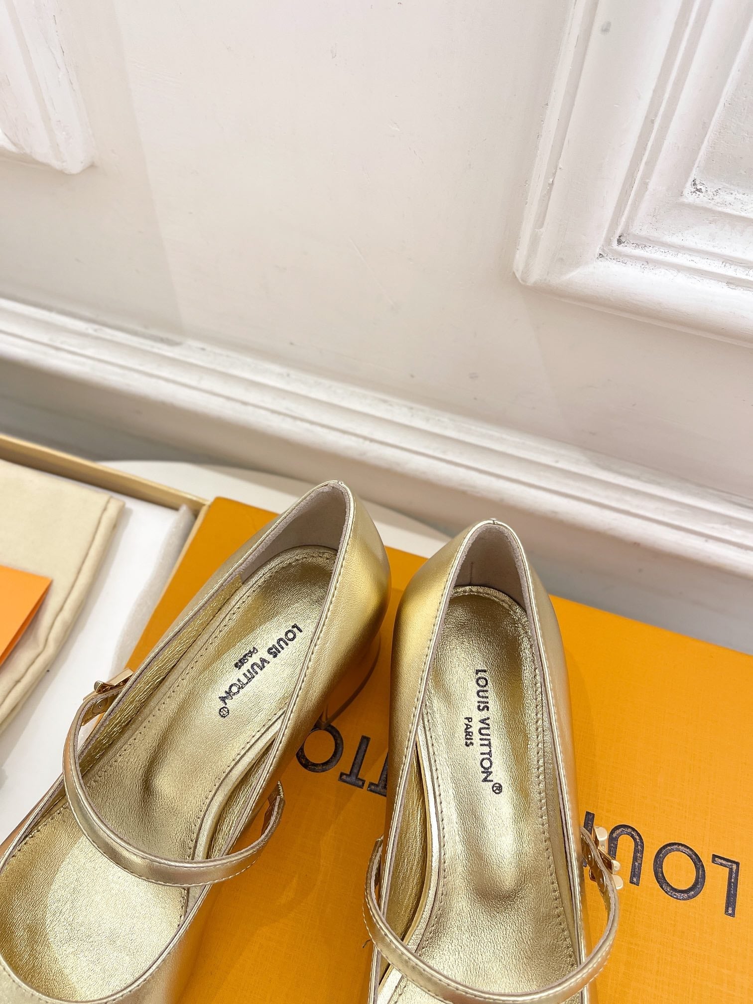 LOUIS VUITTON LV WOMEN ROMY HIGH BALLERINA IN GOLDEN METALLIC LAMBSKIN