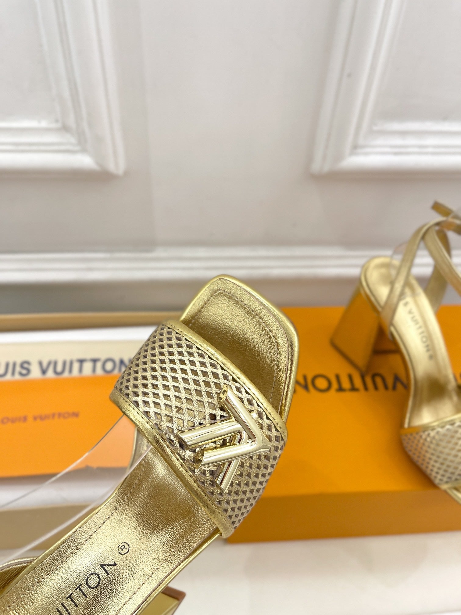 LOUIS VUITTON LV WOMEN HIGH SANDAL IN GOLDEN CALFSKIN