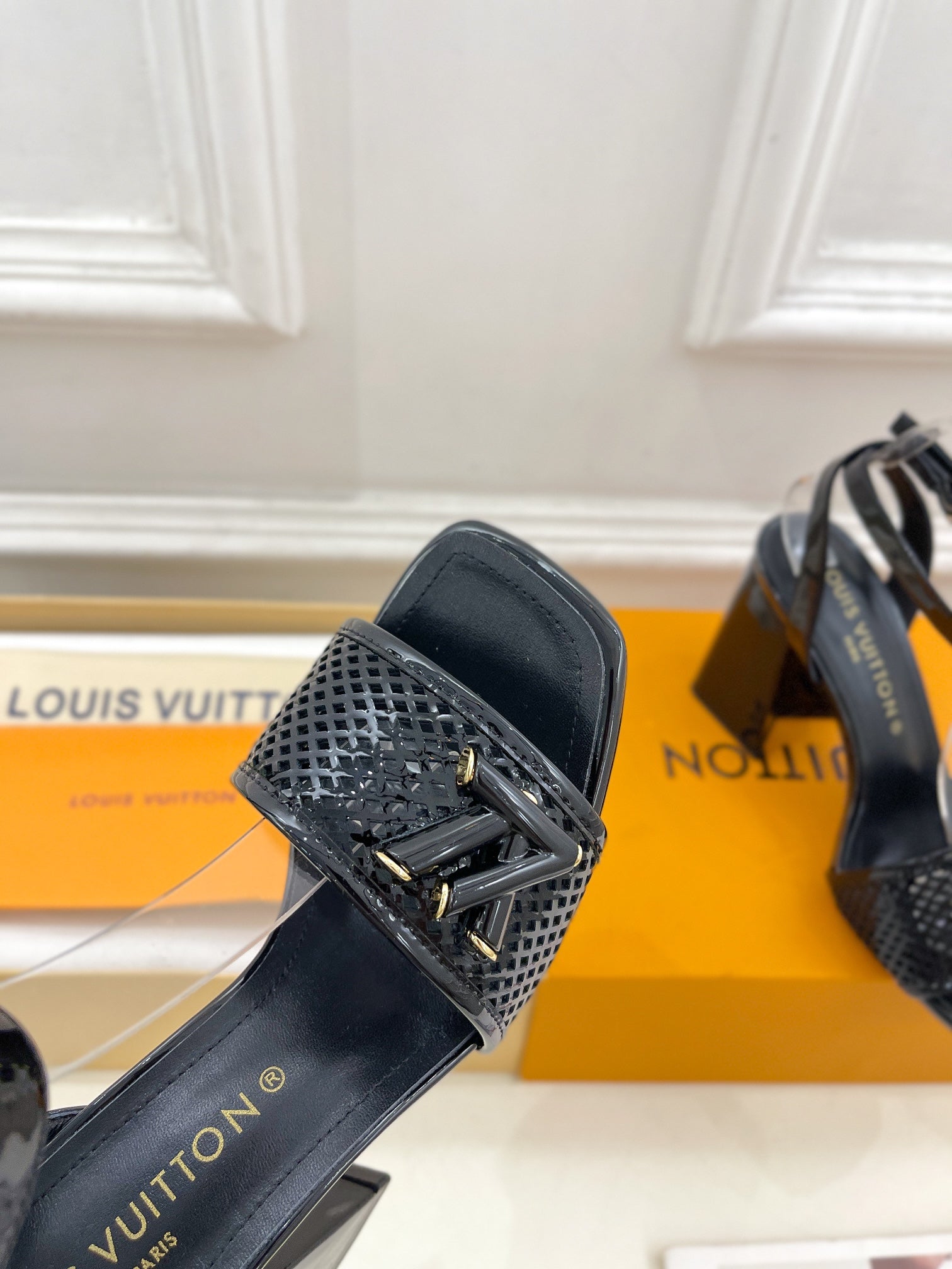 LOUIS VUITTON LV WOMEN HIGH SANDAL IN BLACK CALFSKIN