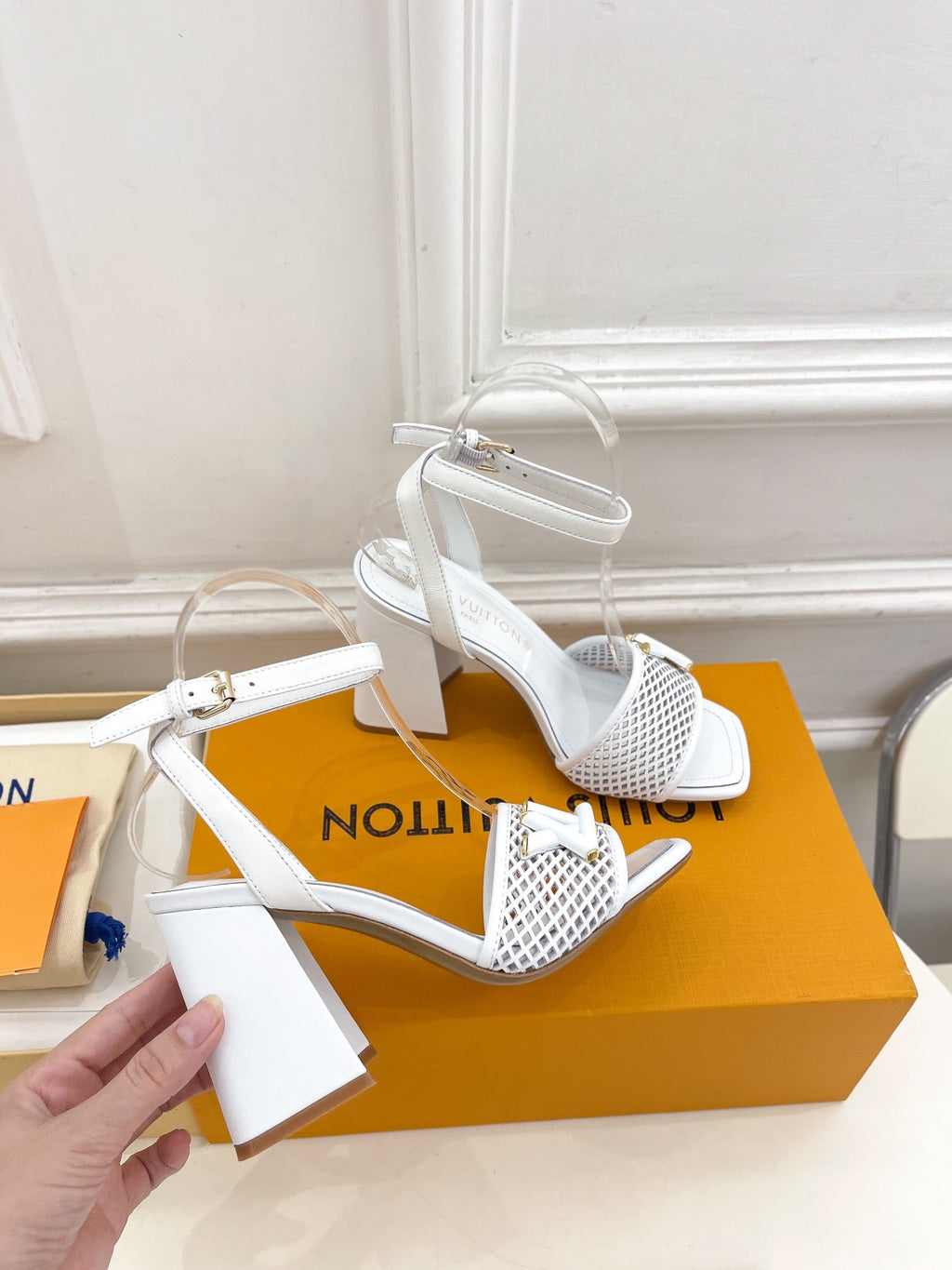 LOUIS VUITTON LV WOMEN HIGH SANDAL IN WHITE CALFSKIN