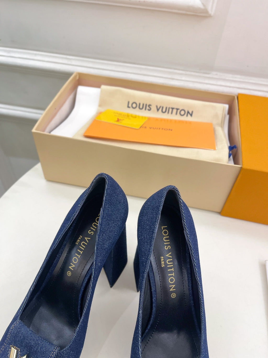 LOUIS VUITTON SHAKE MARY JANE HIGH HEEL 12 CM IN CLASSIC BLUE DENIM FABRIC