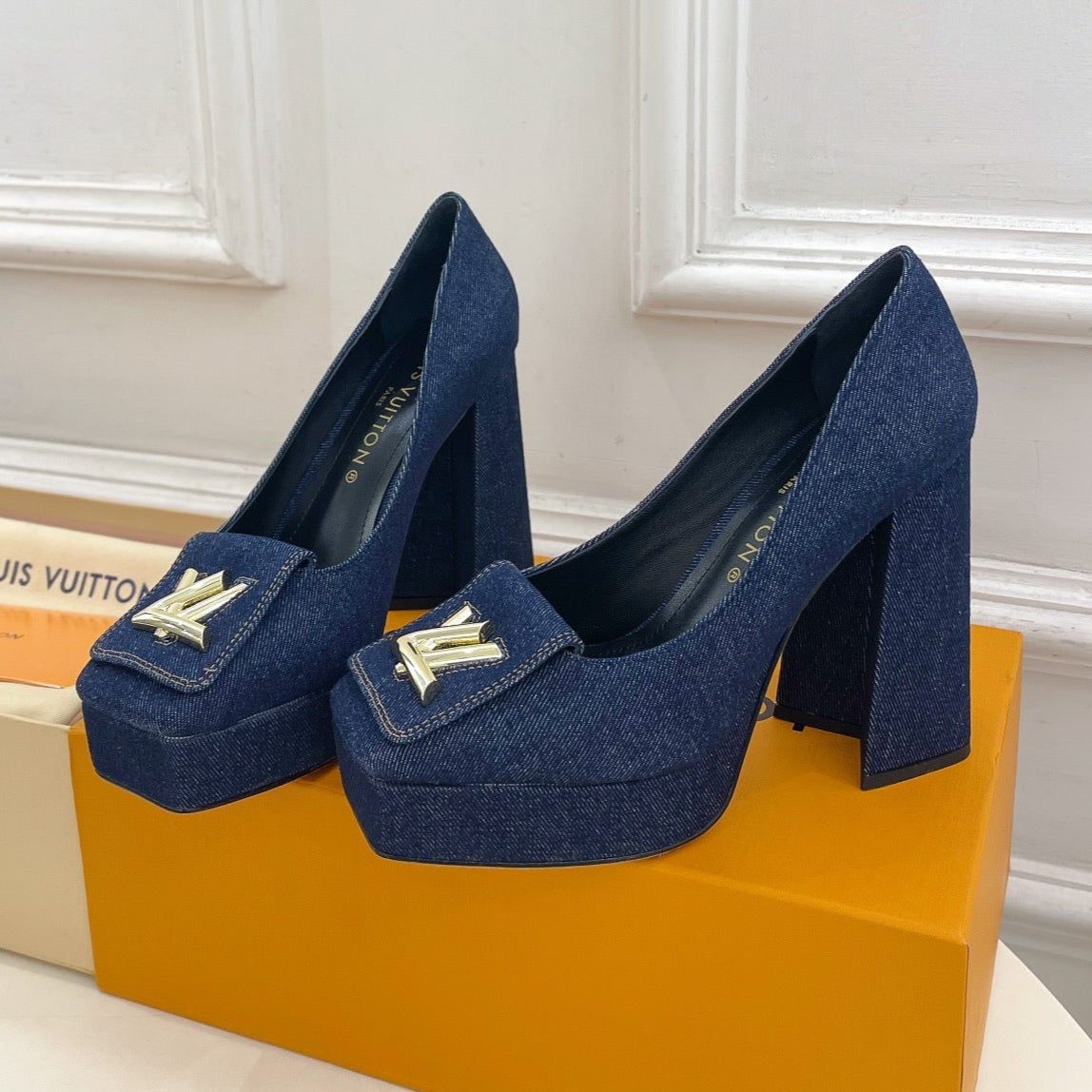LOUIS VUITTON SHAKE MARY JANE HIGH HEEL 12 CM IN CLASSIC BLUE DENIM FABRIC