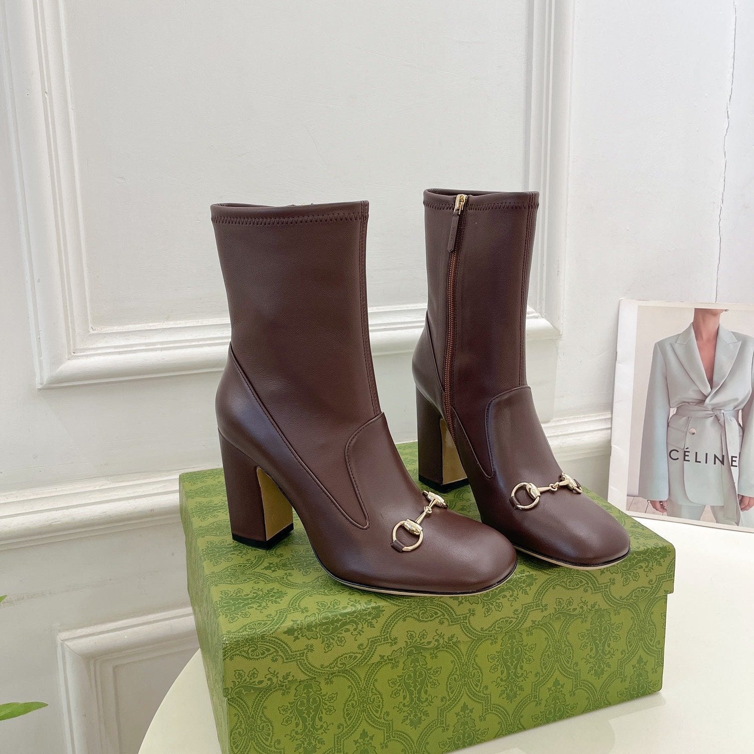 GUCCI HORSEBIT ANKLE BOOTS 9.5CM IN WALNUT BROWN SHEEPSKIN