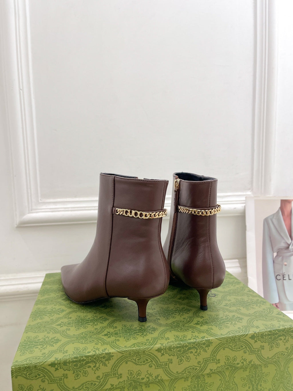 GUCCI SIGNORIA SHORT BOOTS 4.5CM IN WALNUT BROWN CALFSKIN